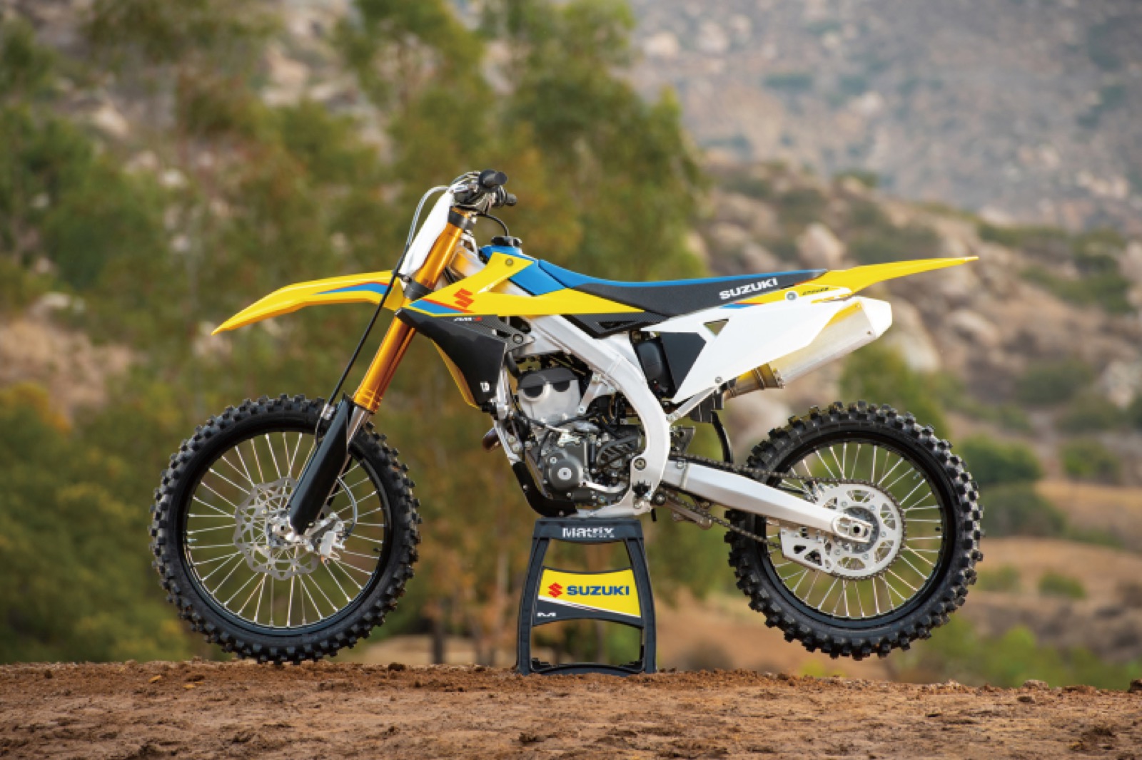 Suzuki RM-Z commercial campaign